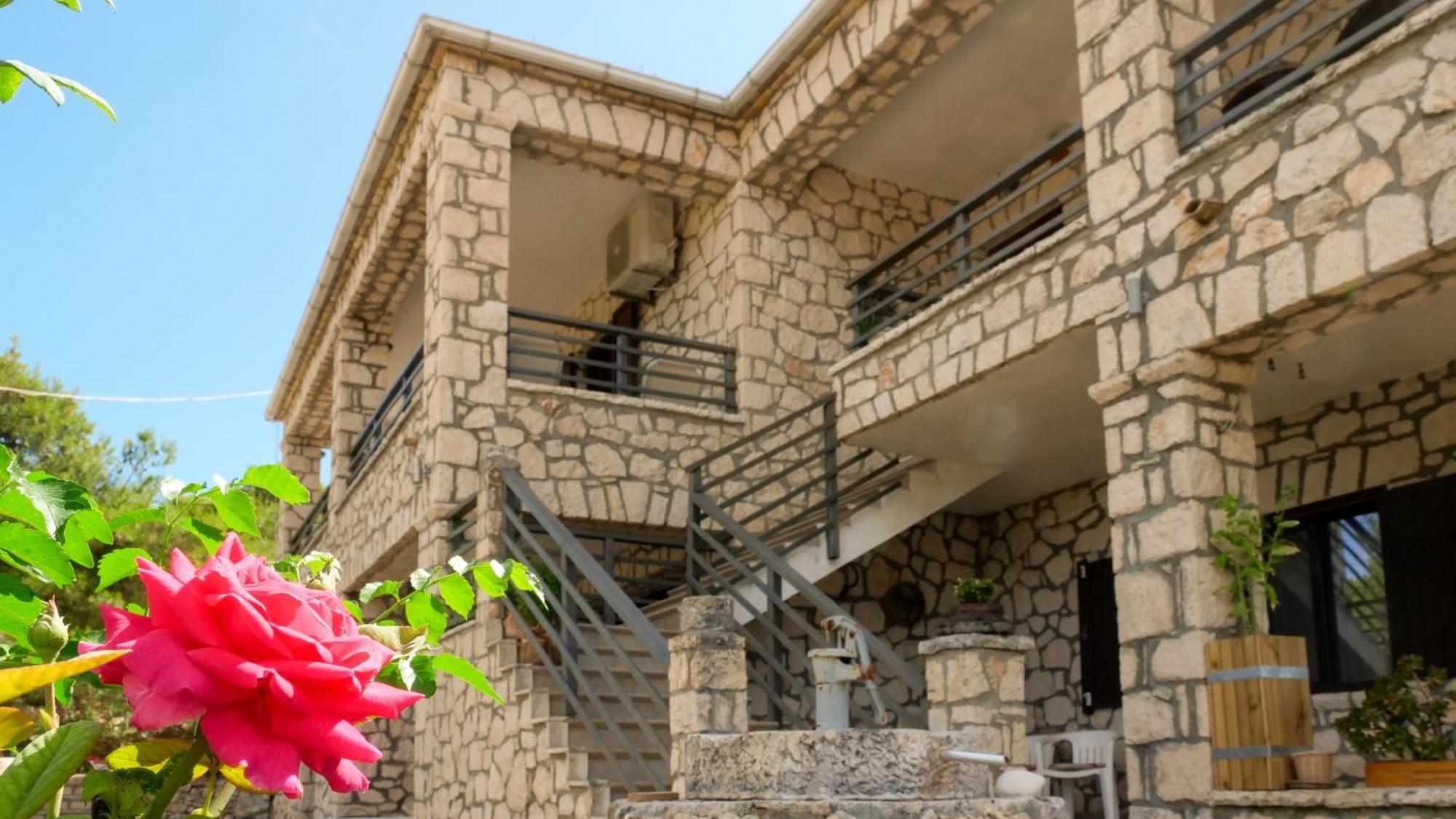 Fterini Apartments Sterna & Alletri Agios Leon Exterior foto